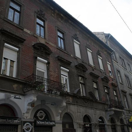 阿格珐2卧室中心公寓 布达佩斯 外观 照片